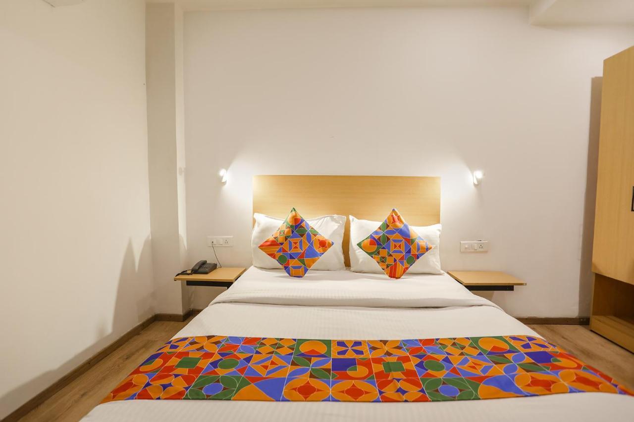 Fabhotel Golden World Ghaziabad Εξωτερικό φωτογραφία