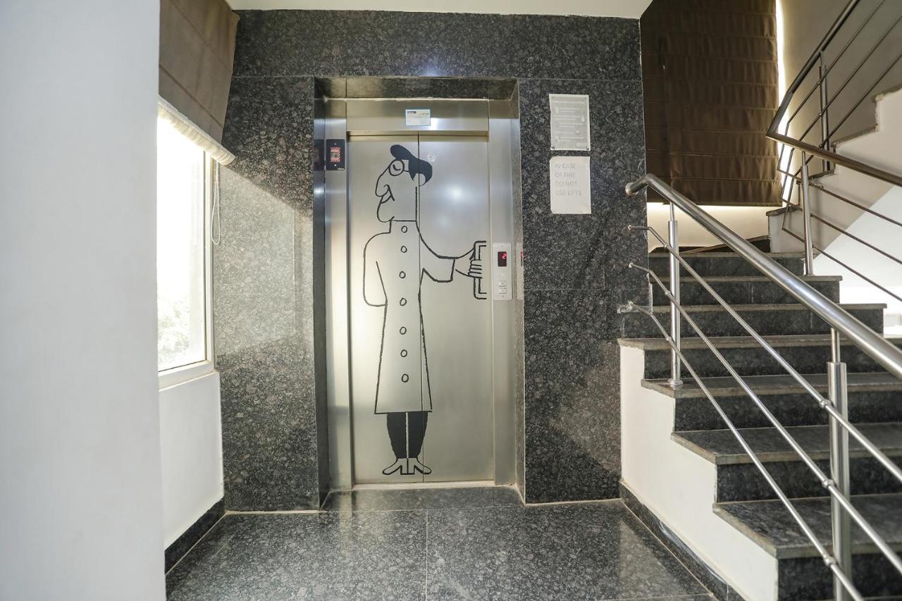 Fabhotel Golden World Ghaziabad Εξωτερικό φωτογραφία
