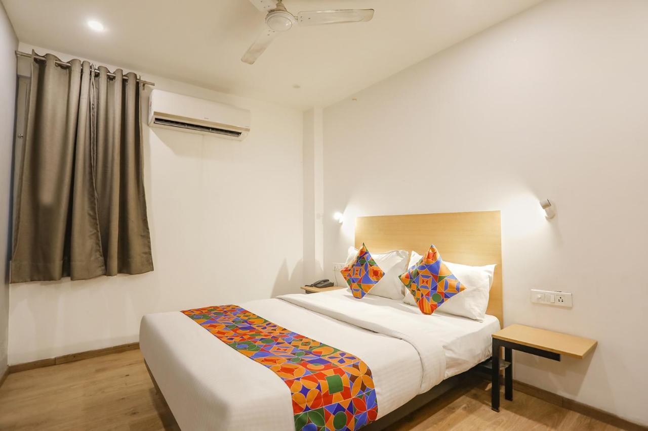 Fabhotel Golden World Ghaziabad Εξωτερικό φωτογραφία
