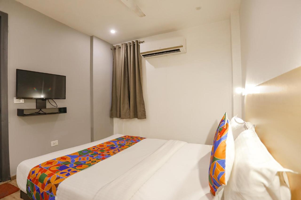 Fabhotel Golden World Ghaziabad Εξωτερικό φωτογραφία